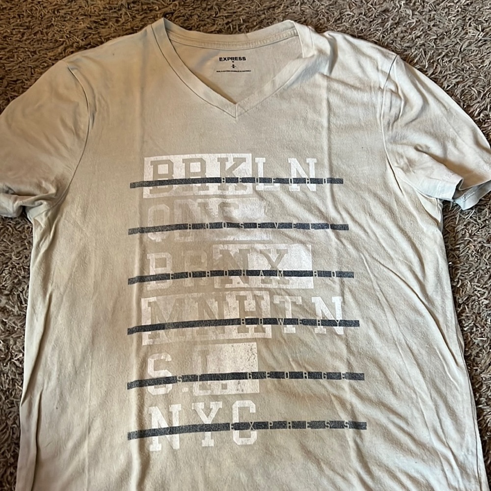 Men’s V-Neck Graphic Tee